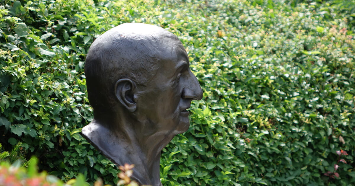 Anton Bruckner im Literaturgarten