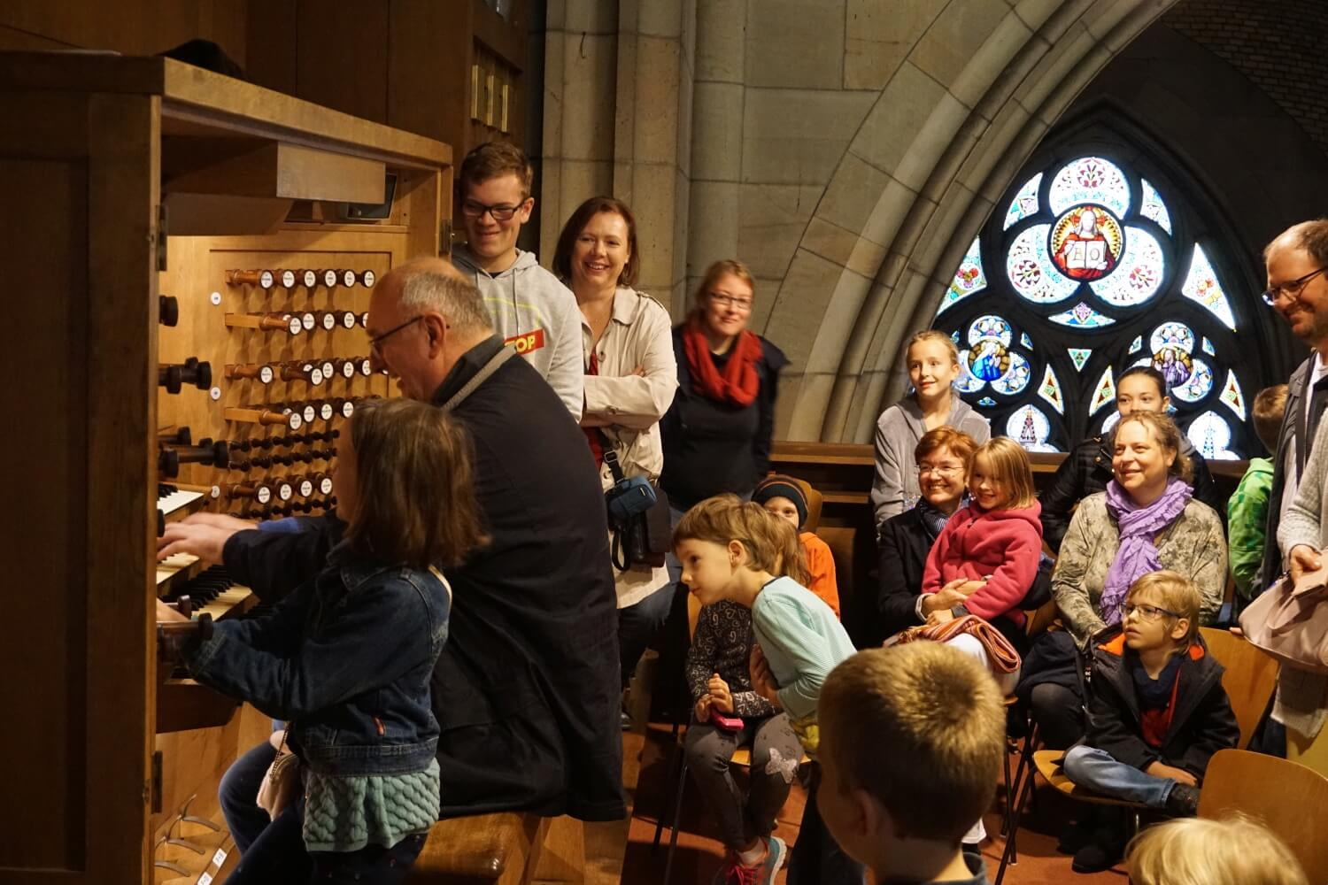 ORGEL.FÜHRUNG mit ORGEL.MINI-KONZERT