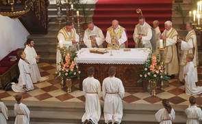 Festmesse mit Kardinal Christoph Schönborn zum Patrozinium der Stiftskirche Schlägl