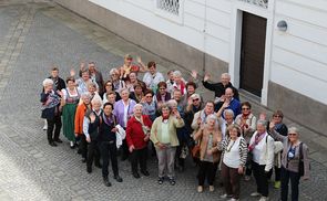 Innviertler Frauen mit Pfarrer Markus Menner und Regens Johann Hintermaier im Bischofshof