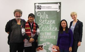 V. l.: Luggi Frauenberger (Dreikönigsaktion), Rajen Perme (Projektpartner Indien), Anita Mili (Projektpartnerin Indien), Mayella Gabmann (Kath. Jungschar Diözese Linz)