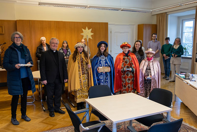 Sternsinger*innen-Besuch im Bischofshof