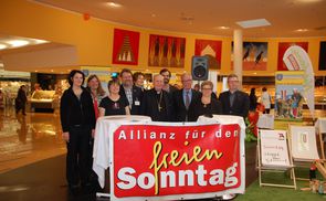 Aktion der Allianz für den freien Sonntag im WELAS Park - Foto: GPA-djp