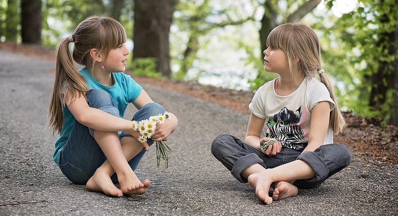 menschen-kinder-mädchen-reden-763156
