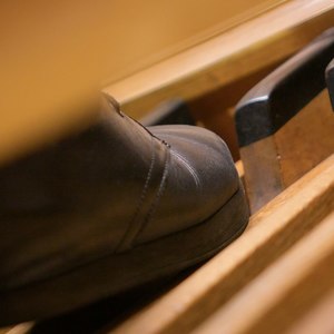 Domorganist Wolfgang Kreuzhuber an der Rudigierorgel