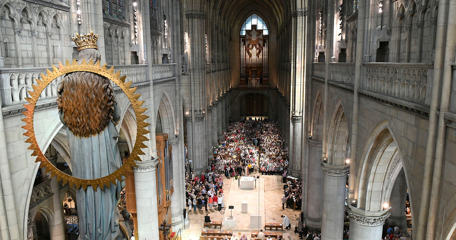 Gottesdienst im Mariendom Linz