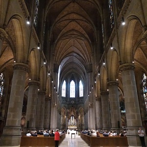 domorgelsommerlinz23-Publikum im Mariendom Linz