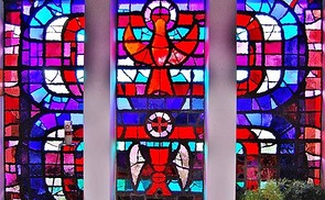 Ansfelden Fenster Taufkapelle