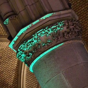 Buntes FARBENSPIEL im Mariendom Linz