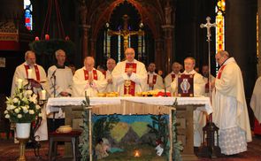 Der Eisenstädter Bischof Ägidius Zsifkovics zu Gast im Linzer Mariendom