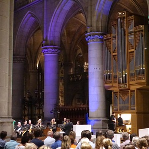Blick in den Mariendom Linz