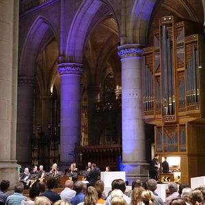 Blick in den Mariendom Linz