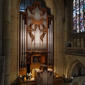 Blechbläserquartett der Dommusik Linz auf der Orgelempore der Rudigierorgel