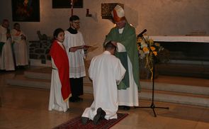 Diakonweihe von Joachim Sulzer in der Pfarre Linz-St. Peter