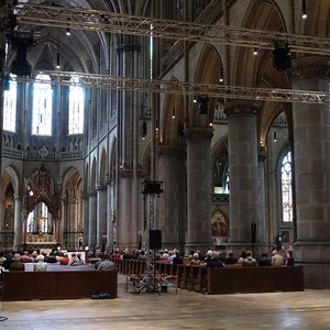 domorgelsommerlinz-Publikum im Mariendom Linz