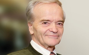 Dr. Franz Gütlbauer