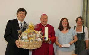 V. l.: Ordinariatskanzler Johann Hainzl, Bischof Ludwig Schwarz, Vorsitzende des Pastoralrats Edeltraud Artner-Papelitzky und Direktorin Pastorale Berufe Brigitte Gruber-Aichberger.