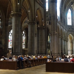 domorgelsommerlinz23-Publikum im Mariendom Linz