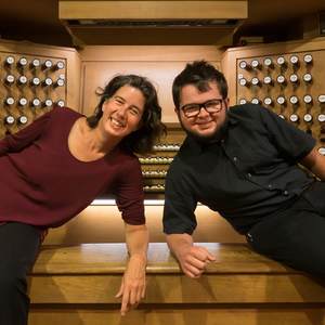 Elke Eckerstorfer mit Registrant Florian Zethofer  an der Rudigierorgel