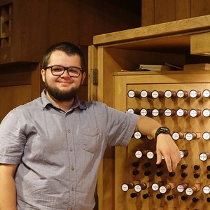 Registrant Florian Zethofer an der Rudigierorgel